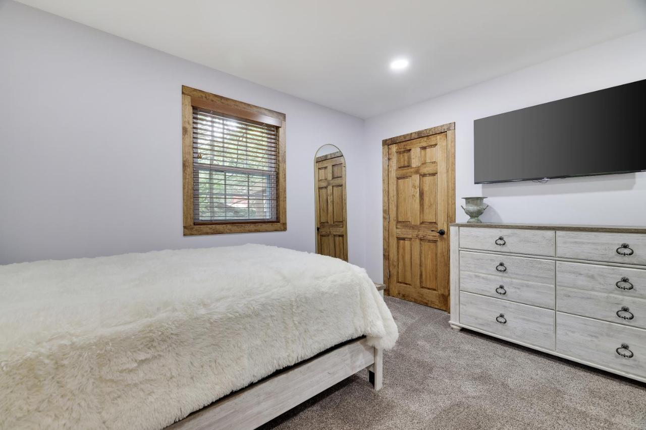 Whiskey Pines Retreat! Single Level Home, Outdoor Firepit, Ac, Bbq! Sleeps 9 In Lake Harmony! Exterior foto